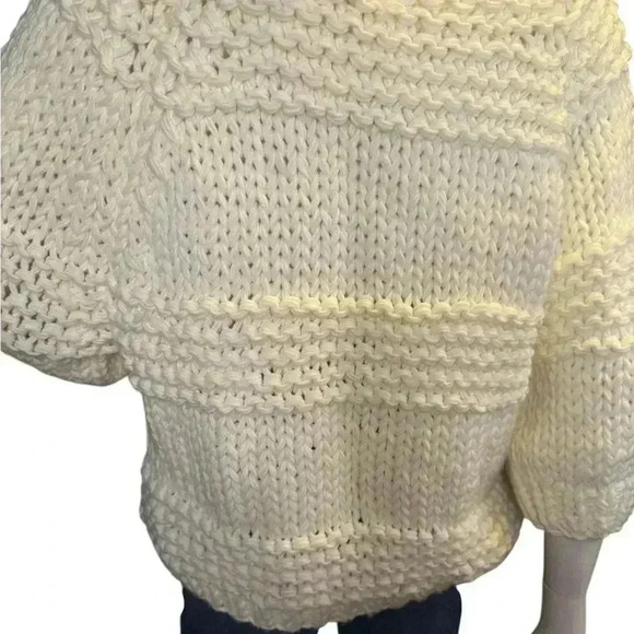 Wishlist Chunky crewneck hand made sweater size s/m. - Picture 9 of 15